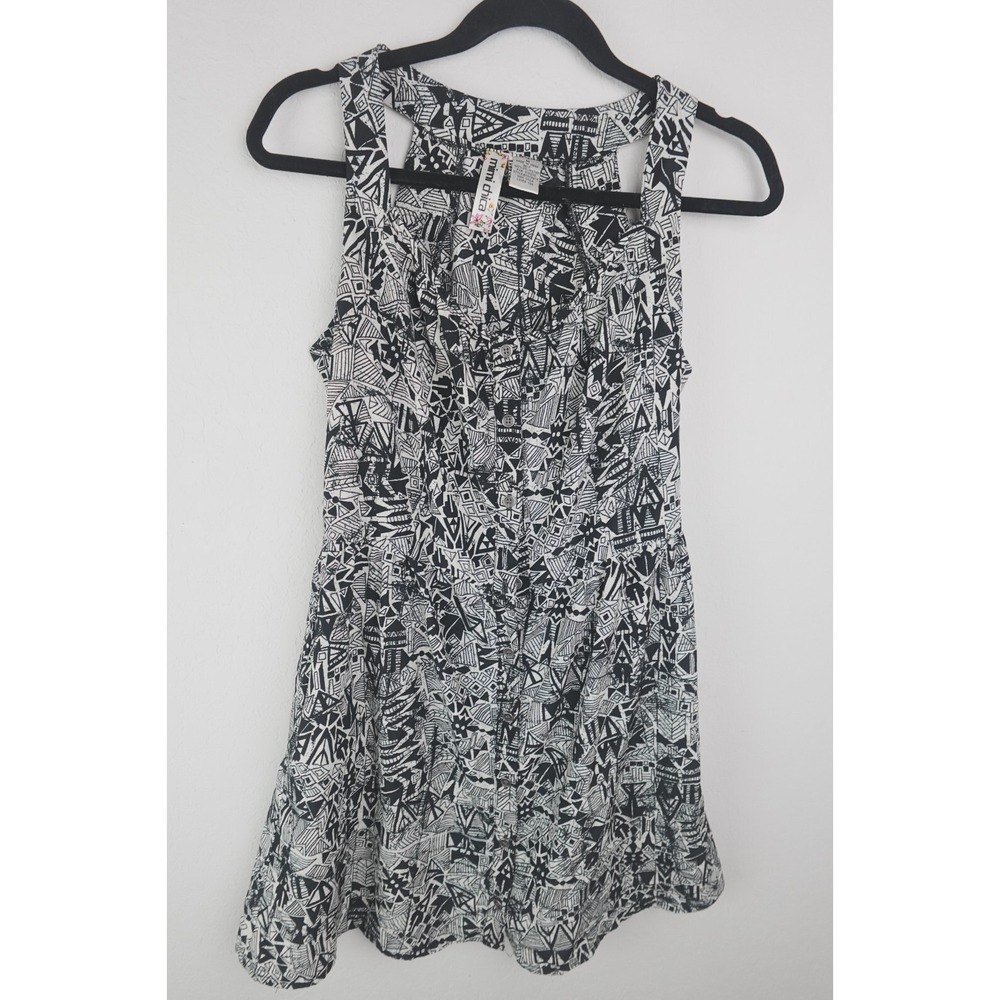 Mimi Chica Black White Tribal Print Sleeveless‎ Mini Dress Size Medium